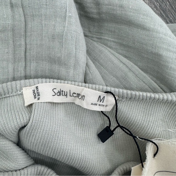 Salty Lemon Sage Green Sleeveless Tiered Midi Dress NWT Size Medium - Picture 5 of 10